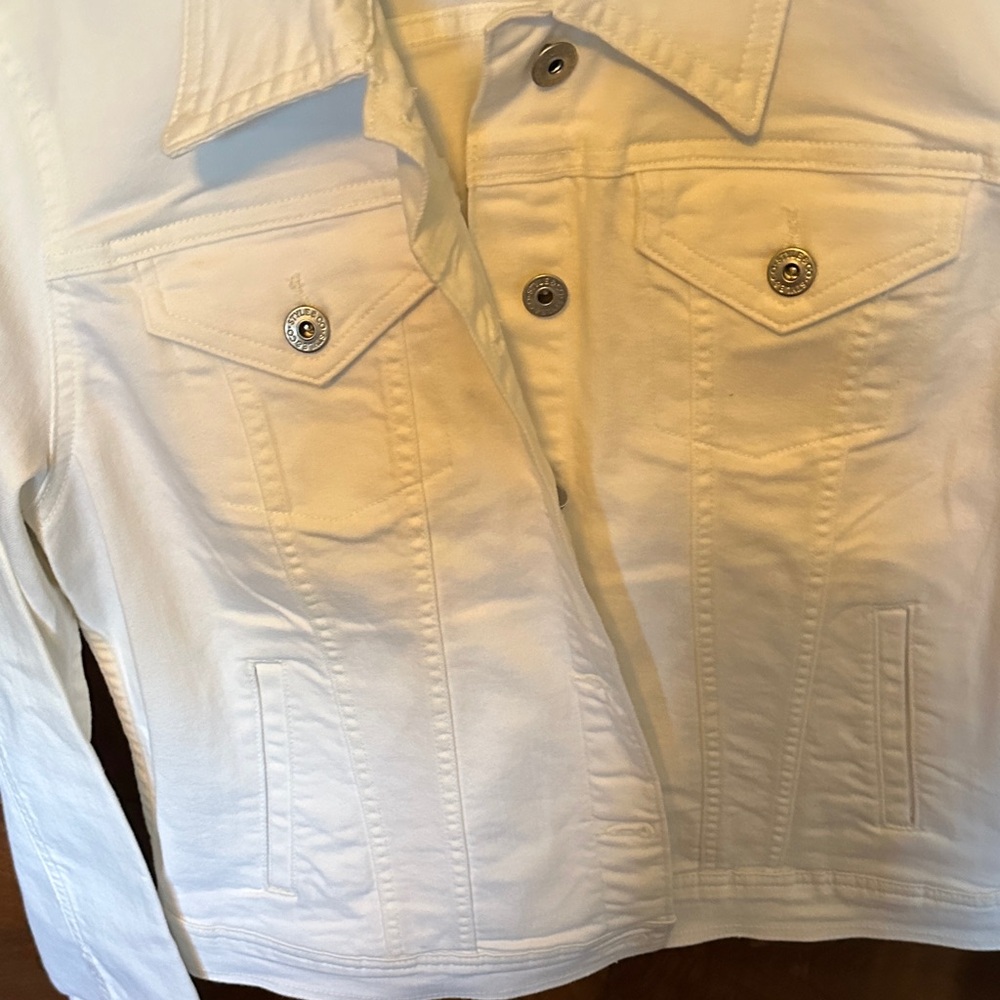 Style & Co. Women's Classic White Jean Jacket - Picture 4 of 4